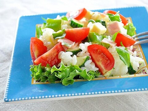 さっぱりと食べられる“ライスサラダ”